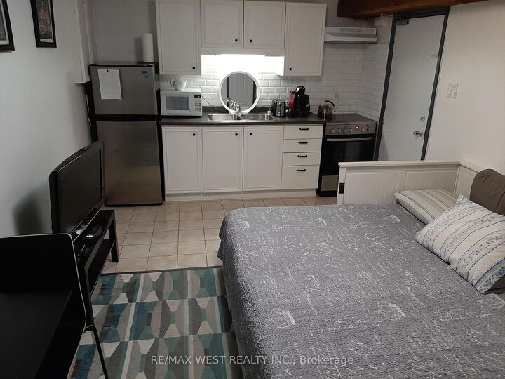 Property Photo:  34 Penhurst Avenue B1  ON M8Y 3A9 