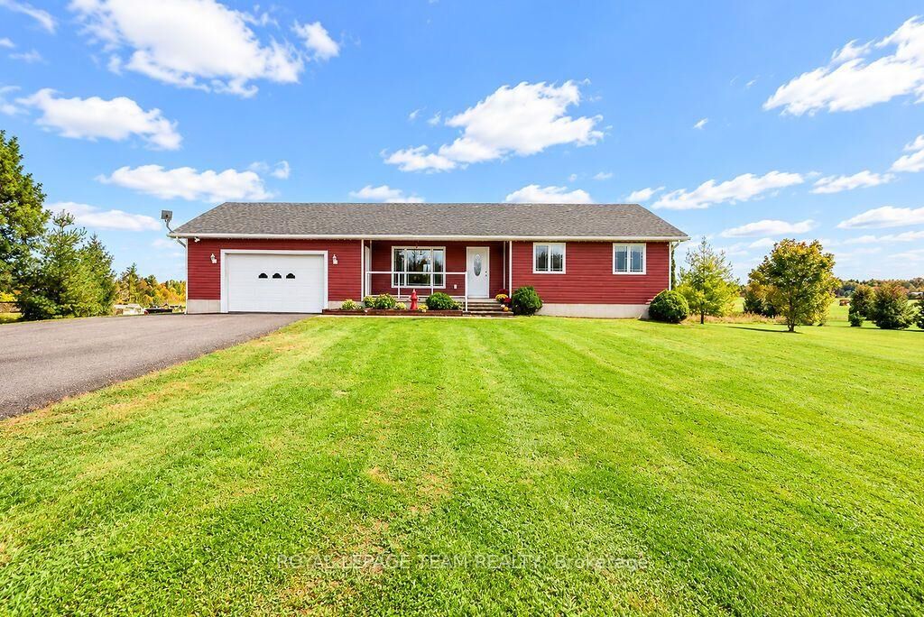 Property Photo:  1414 Goshen Road  ON K7V 3Z4 