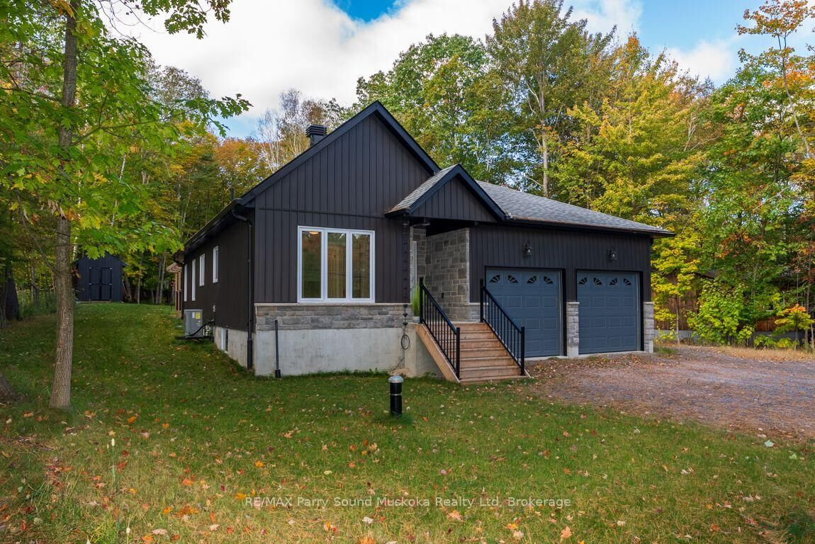 Property Photo:  91 Bayview Drive  ON P0G 1G0 