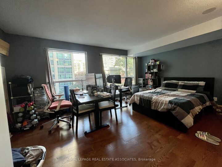 Property Photo:  230 King Street E 604  ON M5A 1K1 