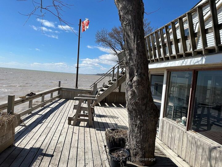 Property Photo: 3393 Waneeta Drive ON N5H 2R2