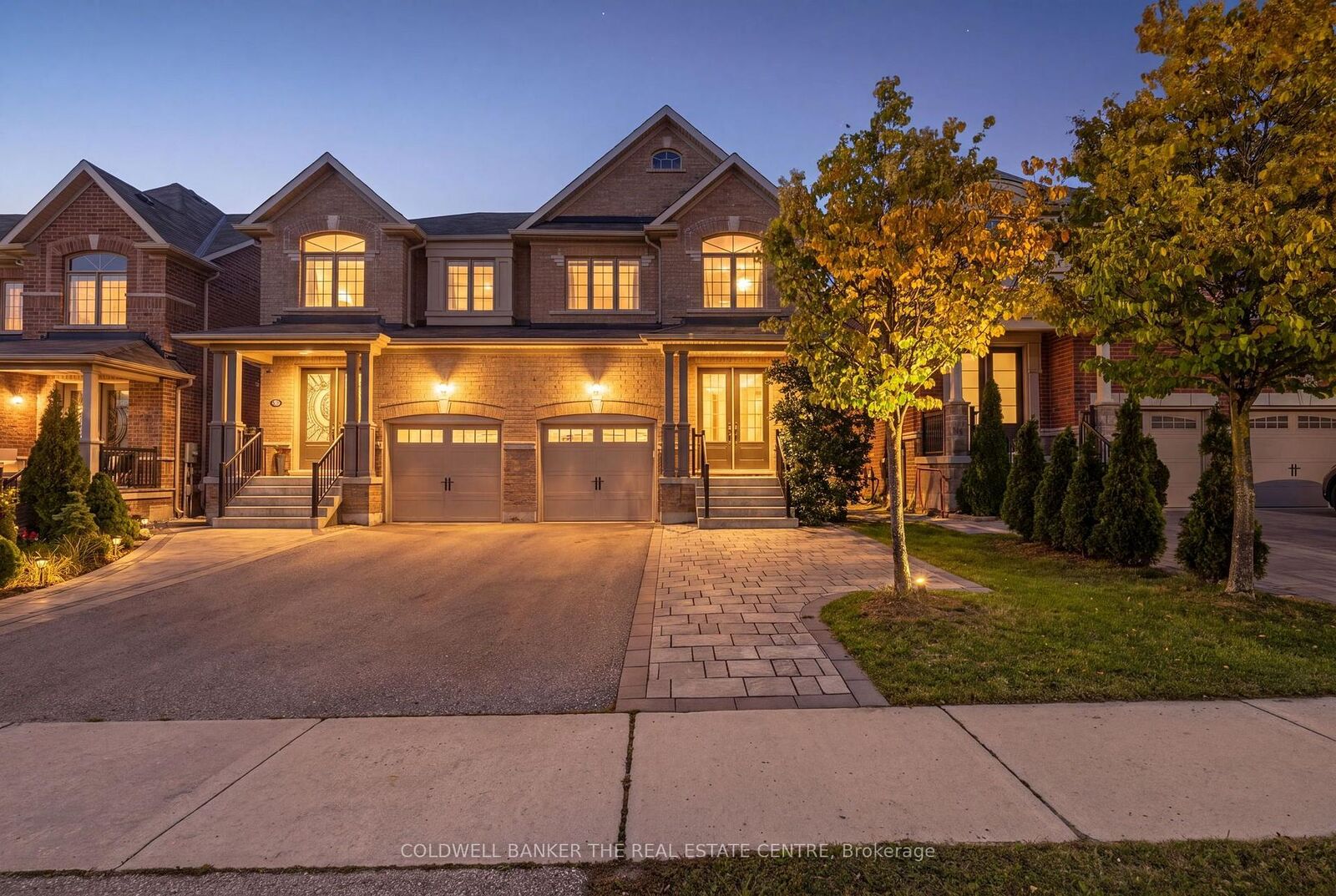 Property Photo:  705 Yarfield Crescent  ON L3X 0H4 