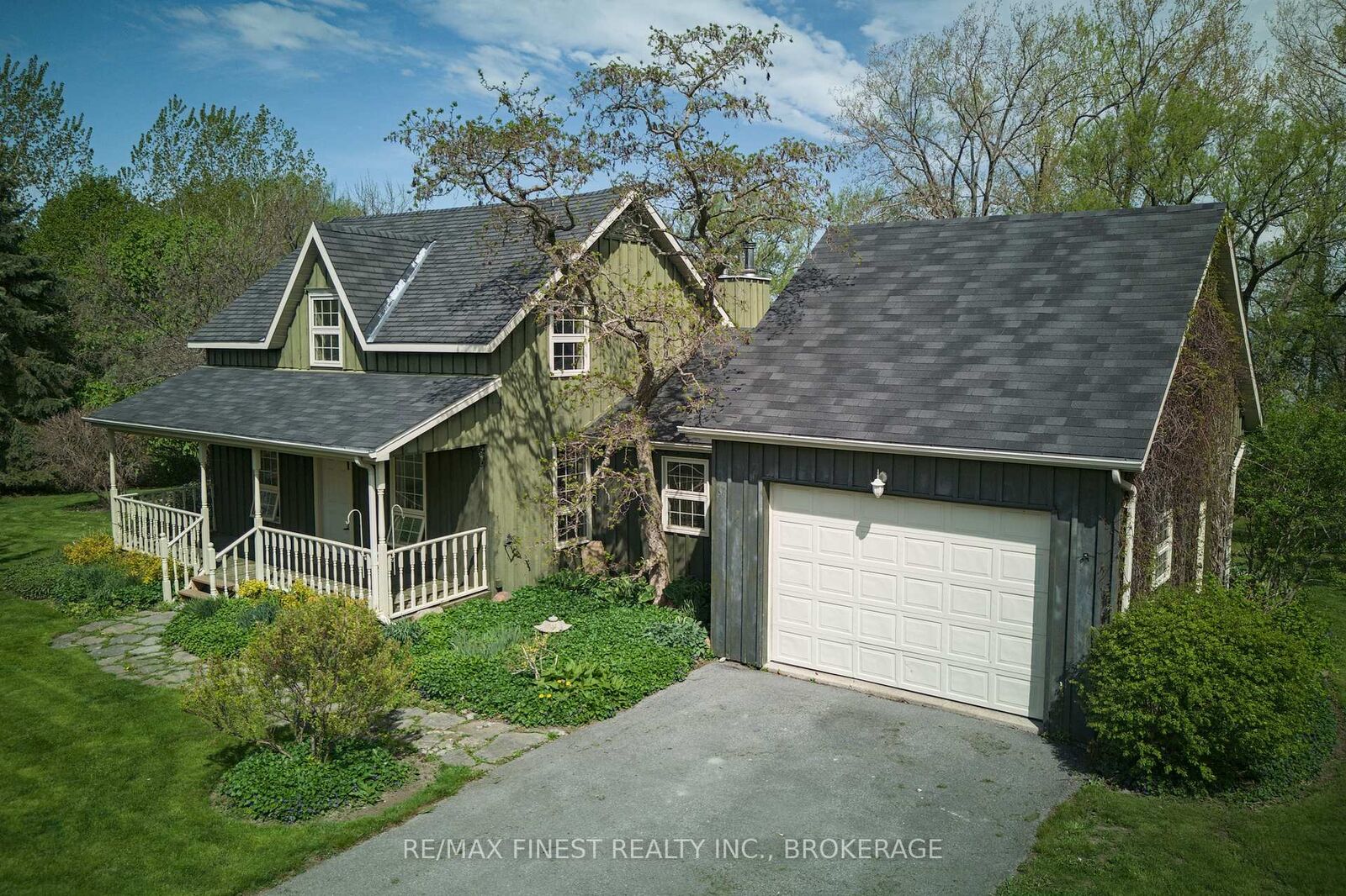 Property Photo:  9910 Front Road  ON K0H 2S0 