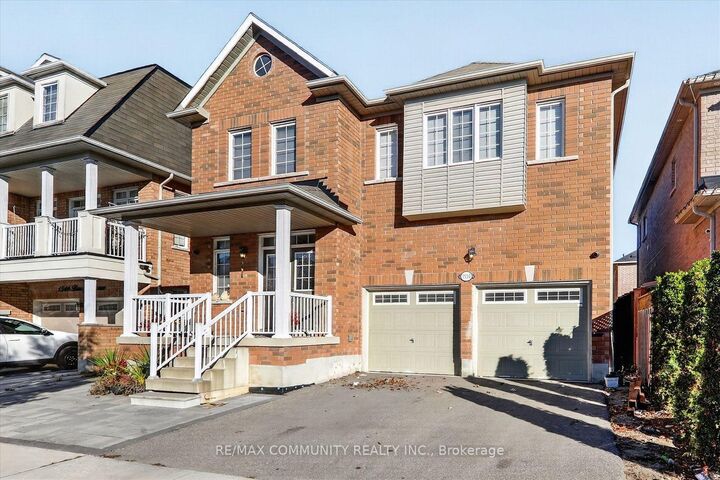 Property Photo:  1550 Bruny Avenue Main  ON L1X 0C5 