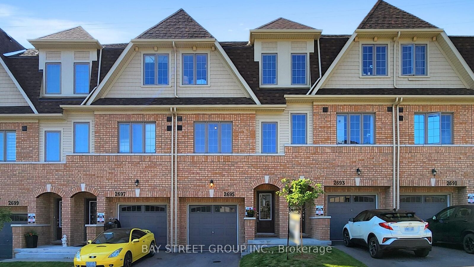 Property Photo: 2695 Magdalen Path ON L1L 0R6
