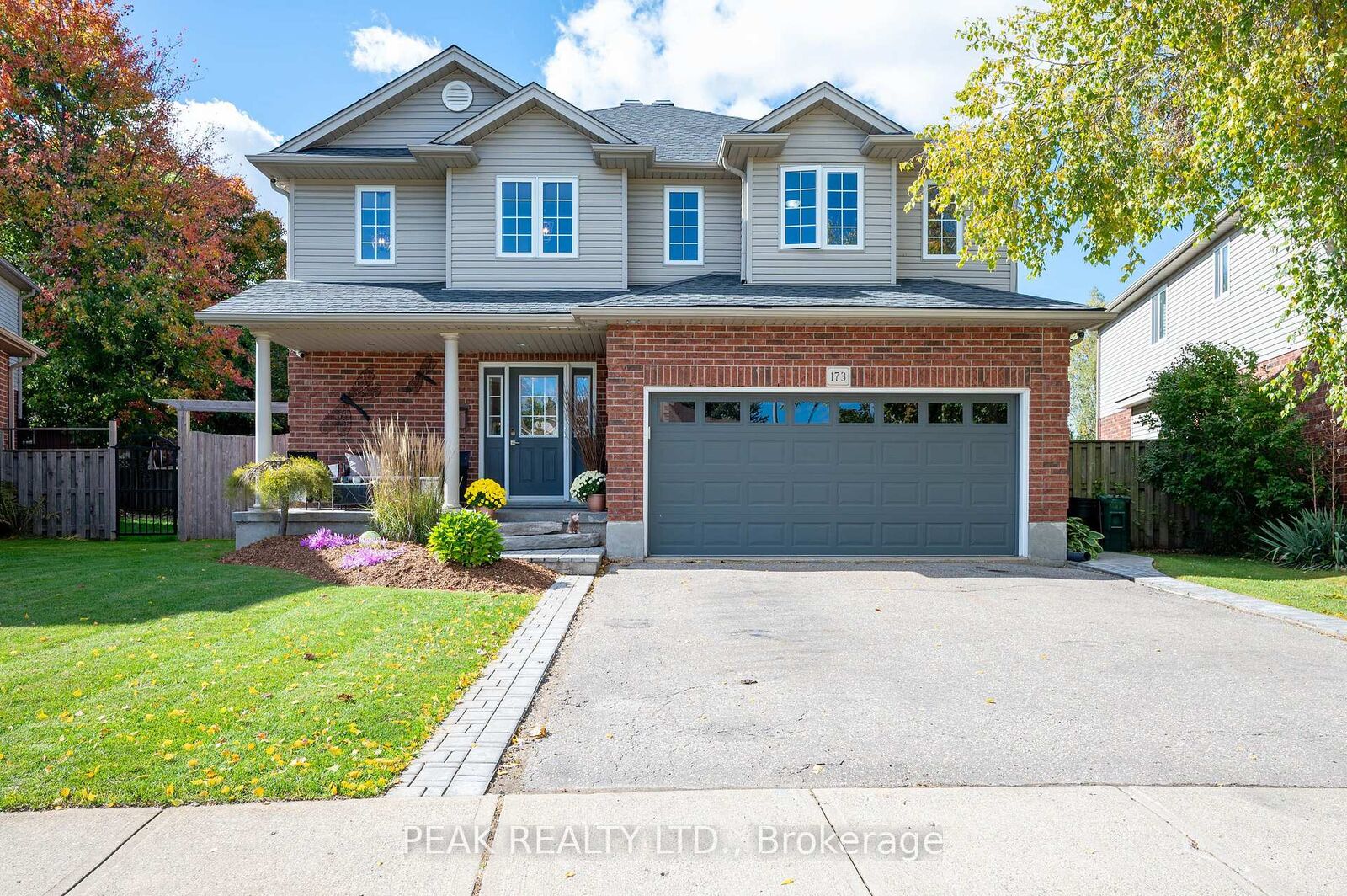 Property Photo:  173 Stiefelmeyer Crescent  ON N3A 4L5 
