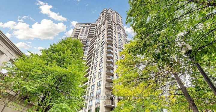 Property Photo:  78 Harrison Garden Boulevard 103  ON M2N 7E2 