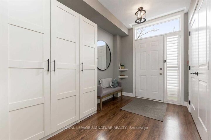 Property Photo:  3400 Lake Shore Boulevard W 102  ON M8W 4Z9 