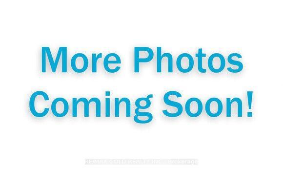 Property Photo:  45 Biddens Square  ON L6P 3P9 
