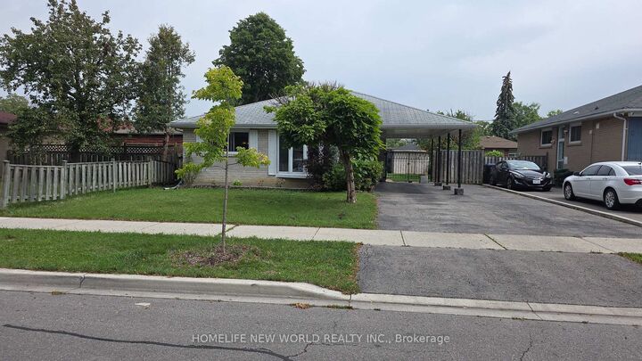 Property Photo: 26 Murchison Crescent N ON M9V 3P6