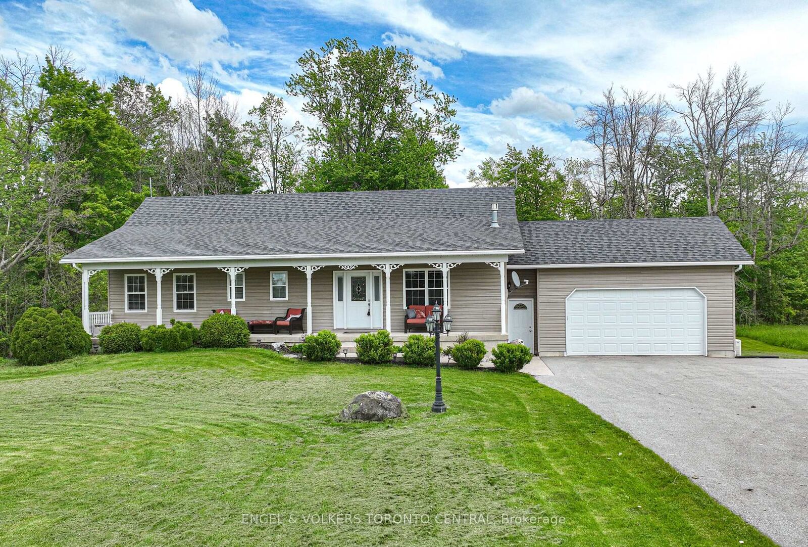 Property Photo:  3516 Kirkfield Road  ON L0K 1W0 