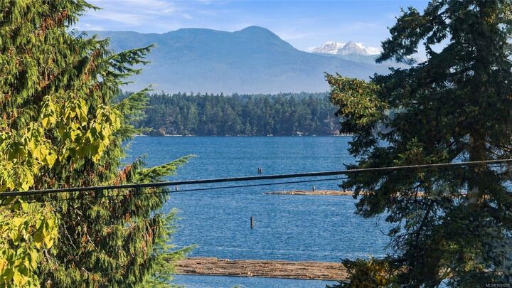 Property Photo:  1000 Chase River Rd #25  BC V9R 6L8 
