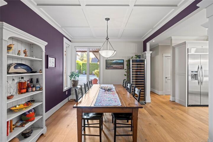 Property Photo:  3370 Bradner Cir  BC V9P 9M5 