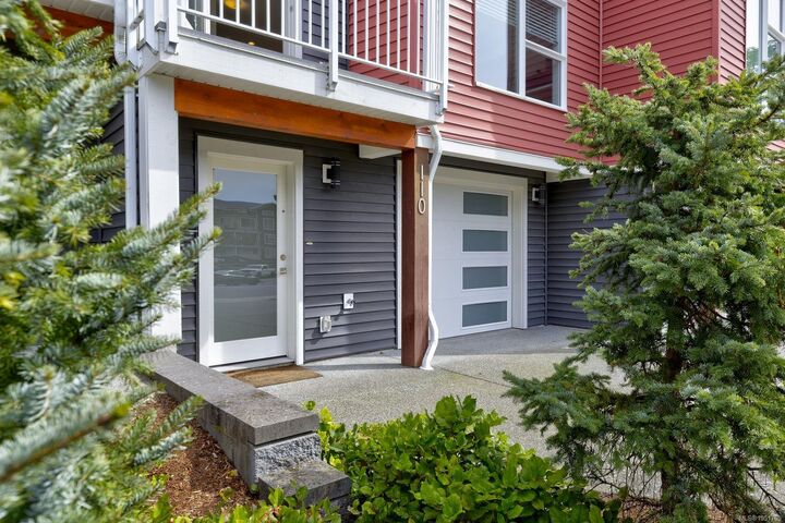 Property Photo:  1800 Summerhill Pl #110  BC V9S 0C7 