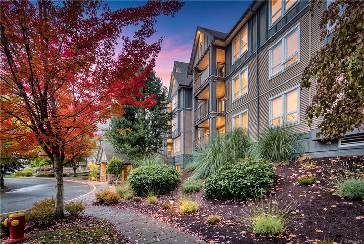 Property Photo:  1620 Townsite Rd #204  BC V9S 1N2 
