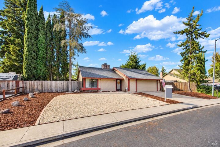 Property Photo:  2637 Vista Grande  CA 94534 
