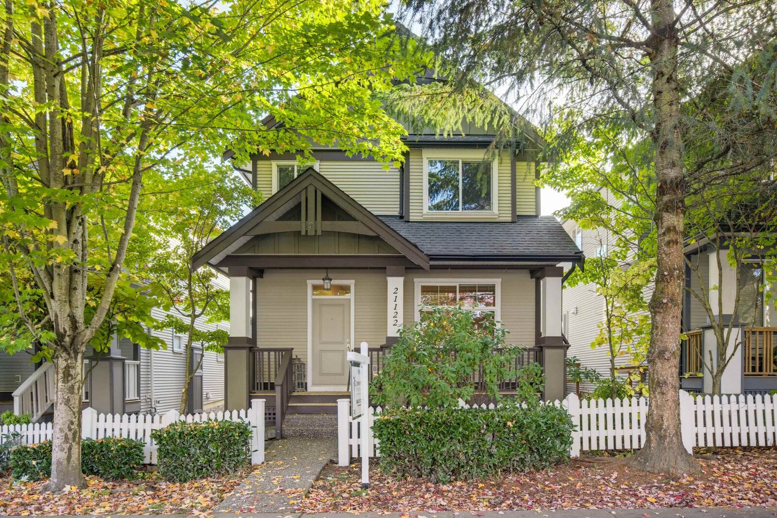 Photo de la propriété:  21122 80 Avenue  BC V2Y 0H2 