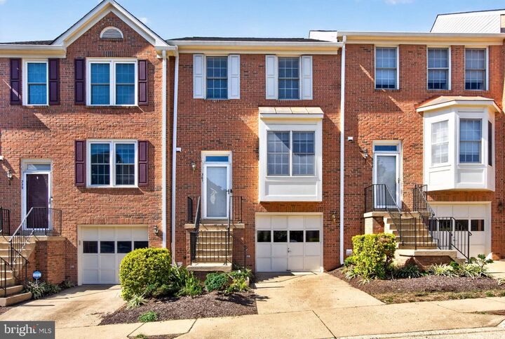 Property Photo:  361 S Pickett Street  VA 22304 