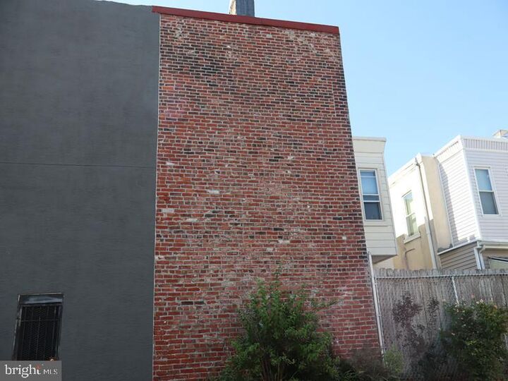 Property Photo: 865 N 28th Street PA 19130