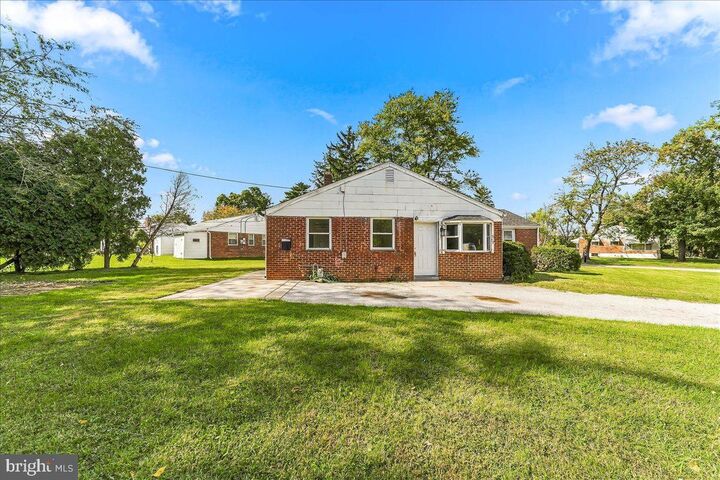 Property Photo: 567 Powderhorn Road PA 19406