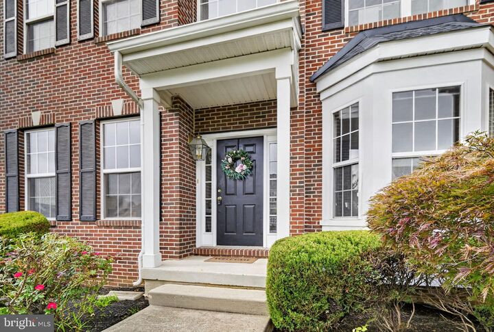 Property Photo:  58 Meadow Run Road  NJ 08505 
