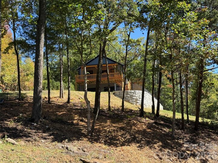 Property Photo: 9 Nellie Bell Lane NC 28778
