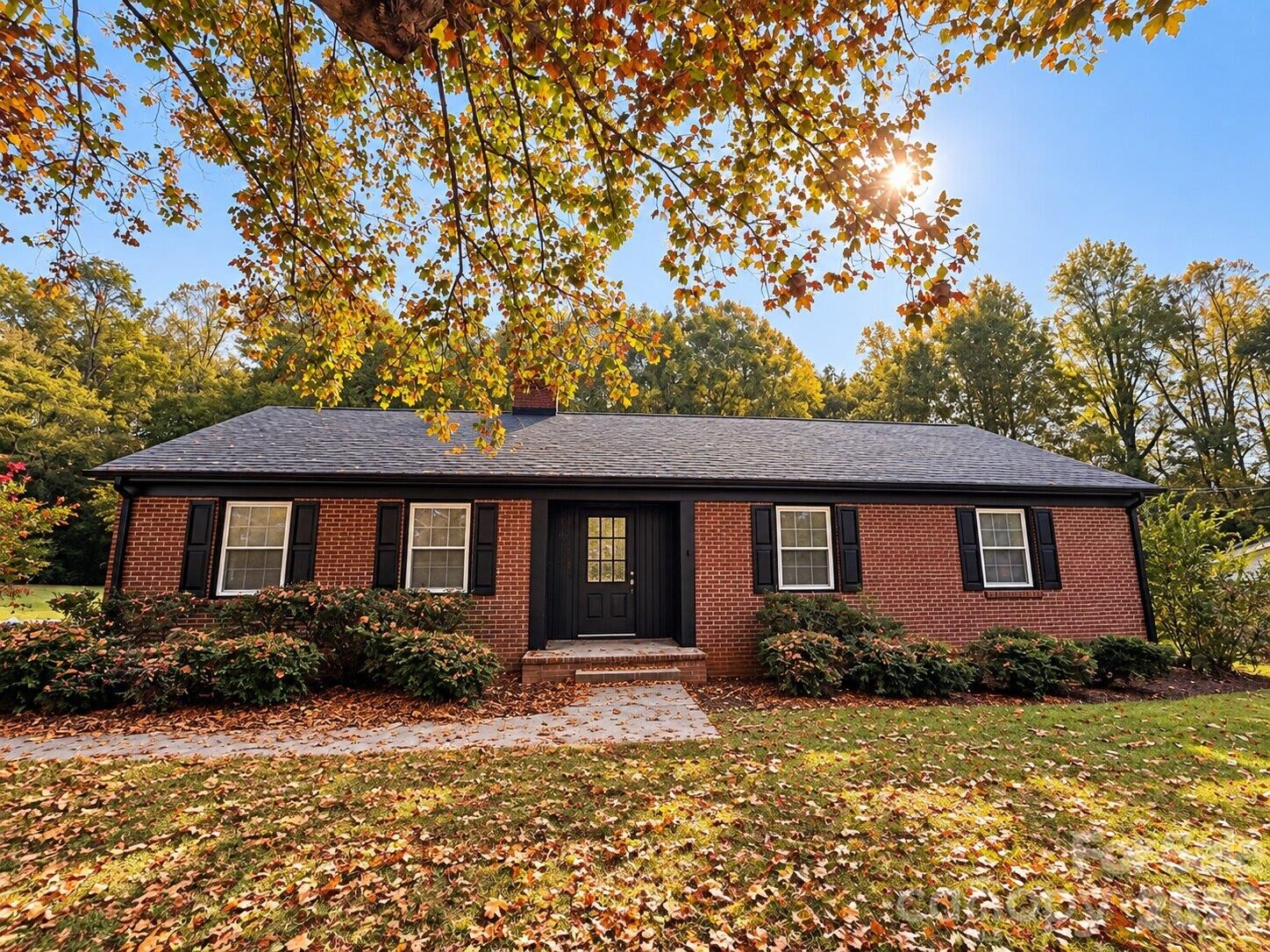 Property Photo:  2808 28th Street NE  NC 28601 
