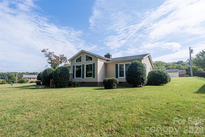 Property Photo:  1440 Barbara Drive  NC 28021 