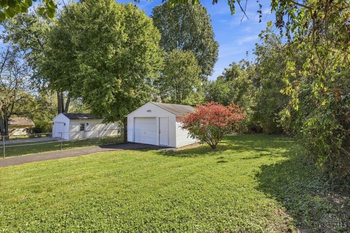 Property Photo: 6611 Hialea Court OH 45230