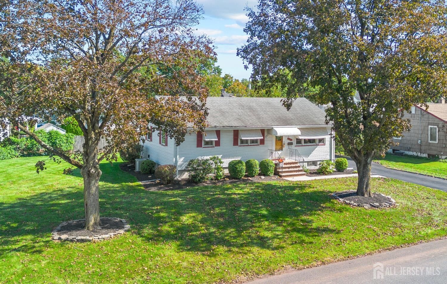Property Photo:  1201 Kerwin Street  NJ 08854 