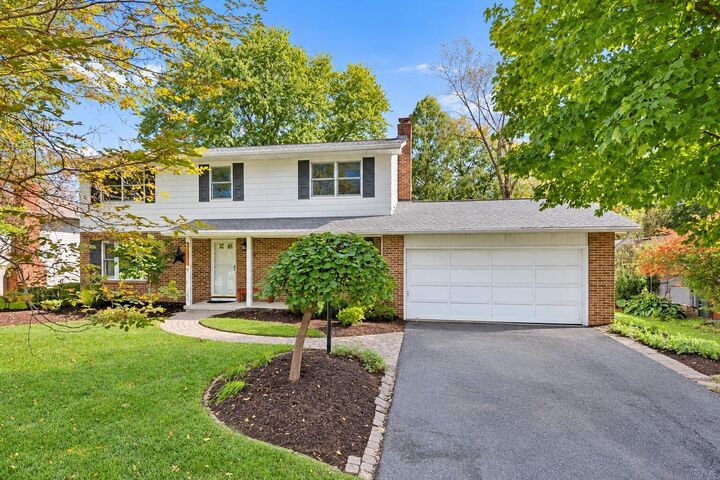 Property Photo: 6522 McVey Boulevard OH 43235