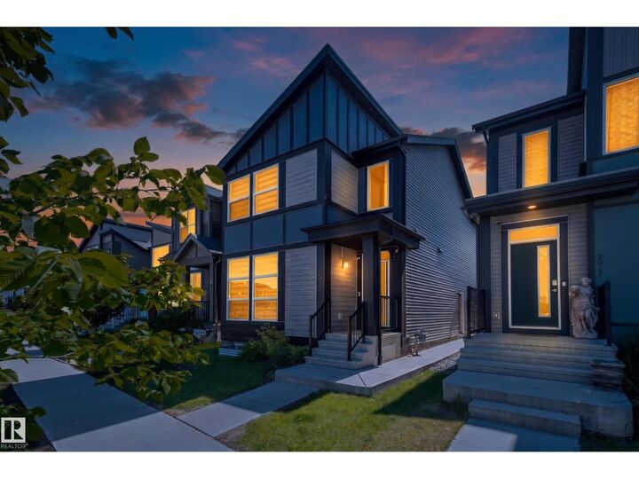 Property Photo: 2015 Desrochers Dr SW AB T6W 4Y9