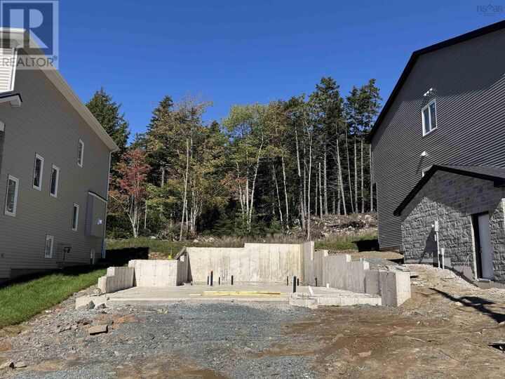 Property Photo:  124 Garvey Court 26  NS B4B 1L1 