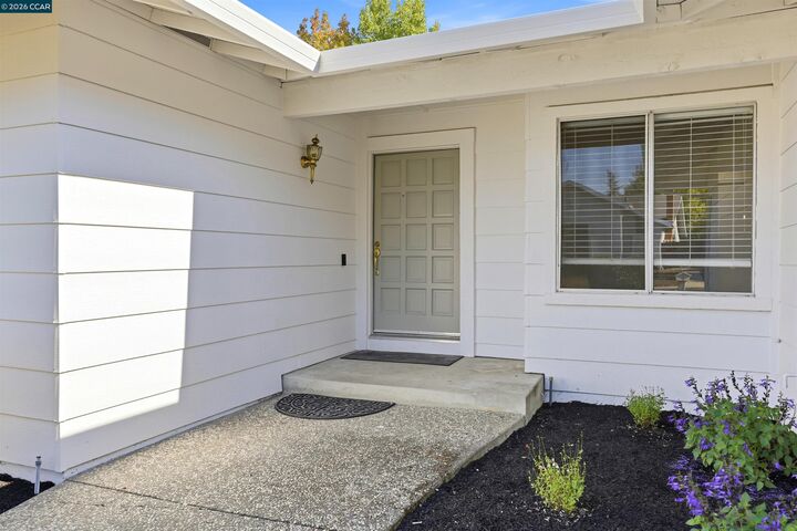 Property Photo: 3052 Montevideo Dr CA 94583