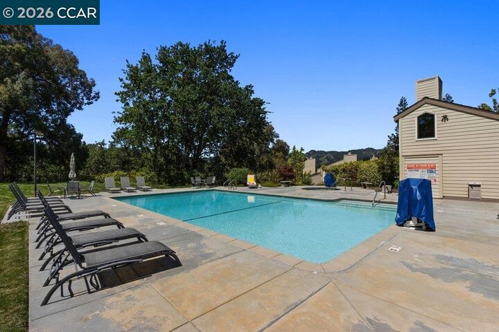 Property Photo:  1803 Lamplight Ct  CA 94597 