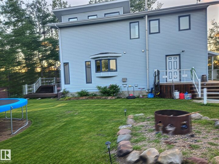 Property Photo:  58532 Range Road 113  AB T0A 3A0 