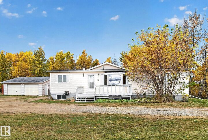 Property Photo: 53319 Rge Road 14 18 AB T7Y 0C2