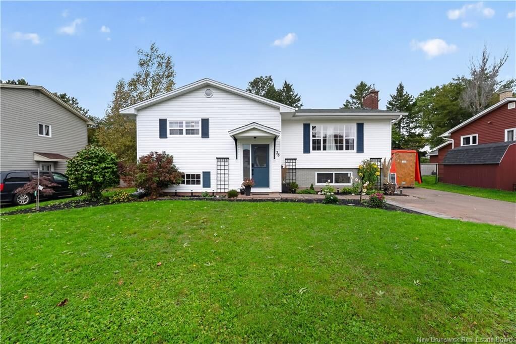 Property Photo:  38 Melody Lane  NB E1B 3C2 
