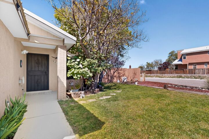 Property Photo: 117 Vissing Place NM 87031