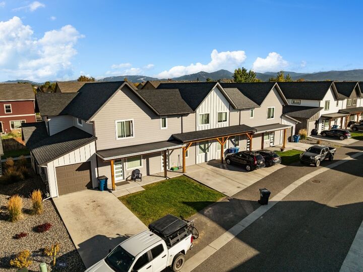 Property Photo:  881 Rookery Lane  MT 59718 