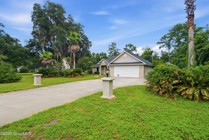 Property Photo:  1155 SE Sapelo Circle SE  GA 31305 