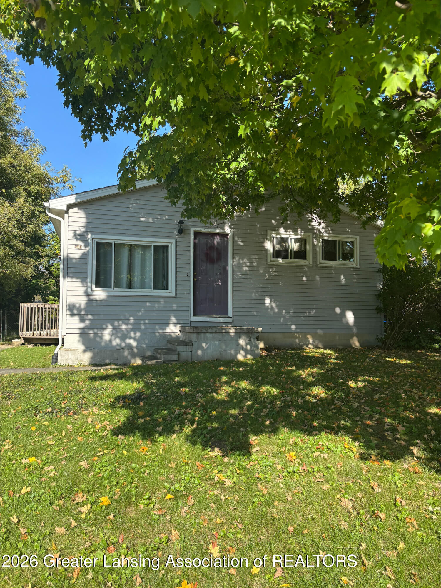 Property Photo:  509 E Grand River Road  MI 48848 