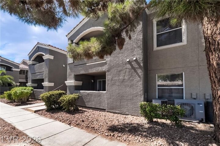 Property Photo:  5055 West Hacienda Avenue 1174  NV 89118 