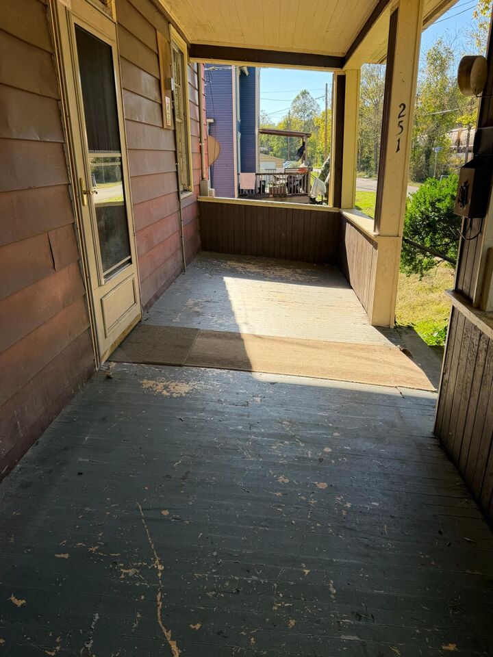 Property Photo: 251 S Edgar Ave WV 24970