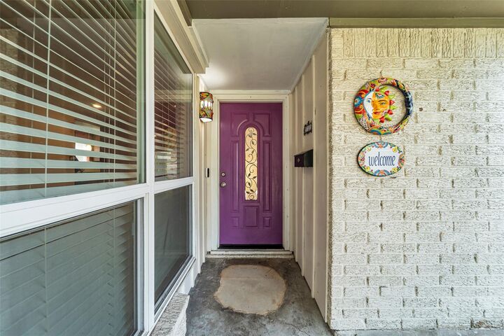 Property Photo:  7422 Jackwood Street  TX 77074 