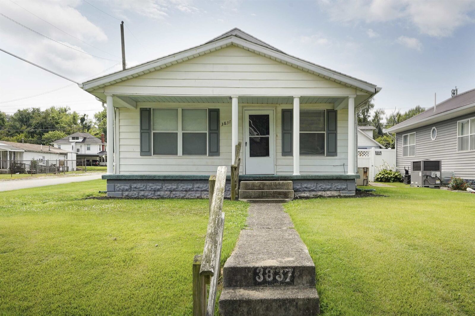 Property Photo:  3837 Crane Avenue  WV 25705 