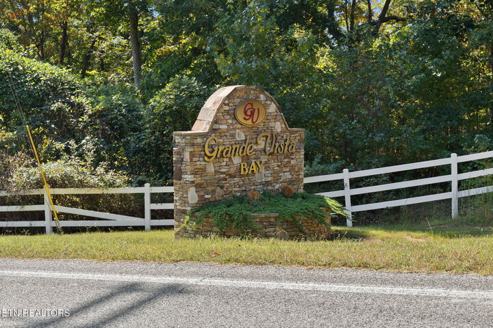 Property Photo:  110 E Shore Drive  TN 37854 