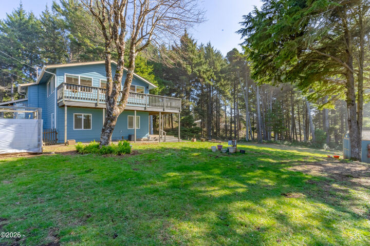 Property Photo: 126 SE 145th Drive OR 97366