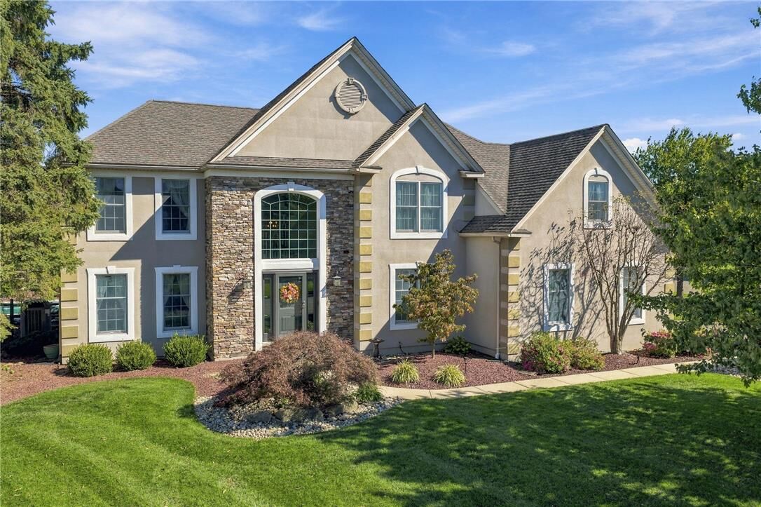 Property Photo:  8477 Oak Knoll Street  PA 18051 