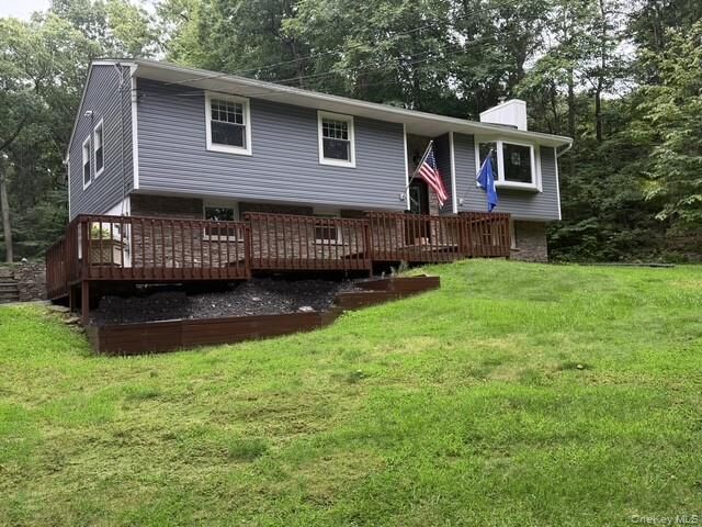 Property Photo: 1426 E Mombasha NY 10950